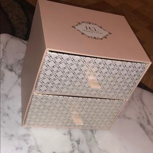 House of Lashes storage box